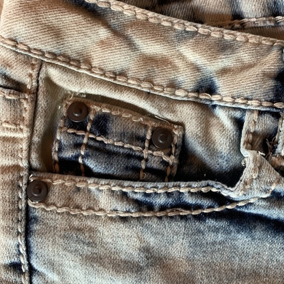 New Rue21 womens light wash distressed jeans juniors size 5/6 beachy coastal - Picture 6 of 15